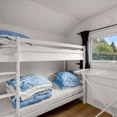 Blandina - 500m From The Sea By Interhome Feriehus Bøtø By