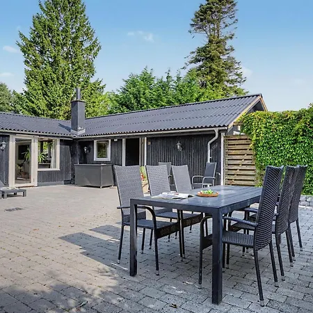 Blandina - 500m From The Sea By Interhome Bøtø By